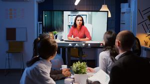 Choosing the Right Video Conferencing Tool for Your Needs