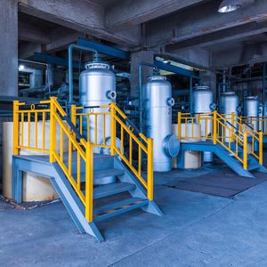 What Is an Industrial Chiller? A Complete Guide to Cooling Systems