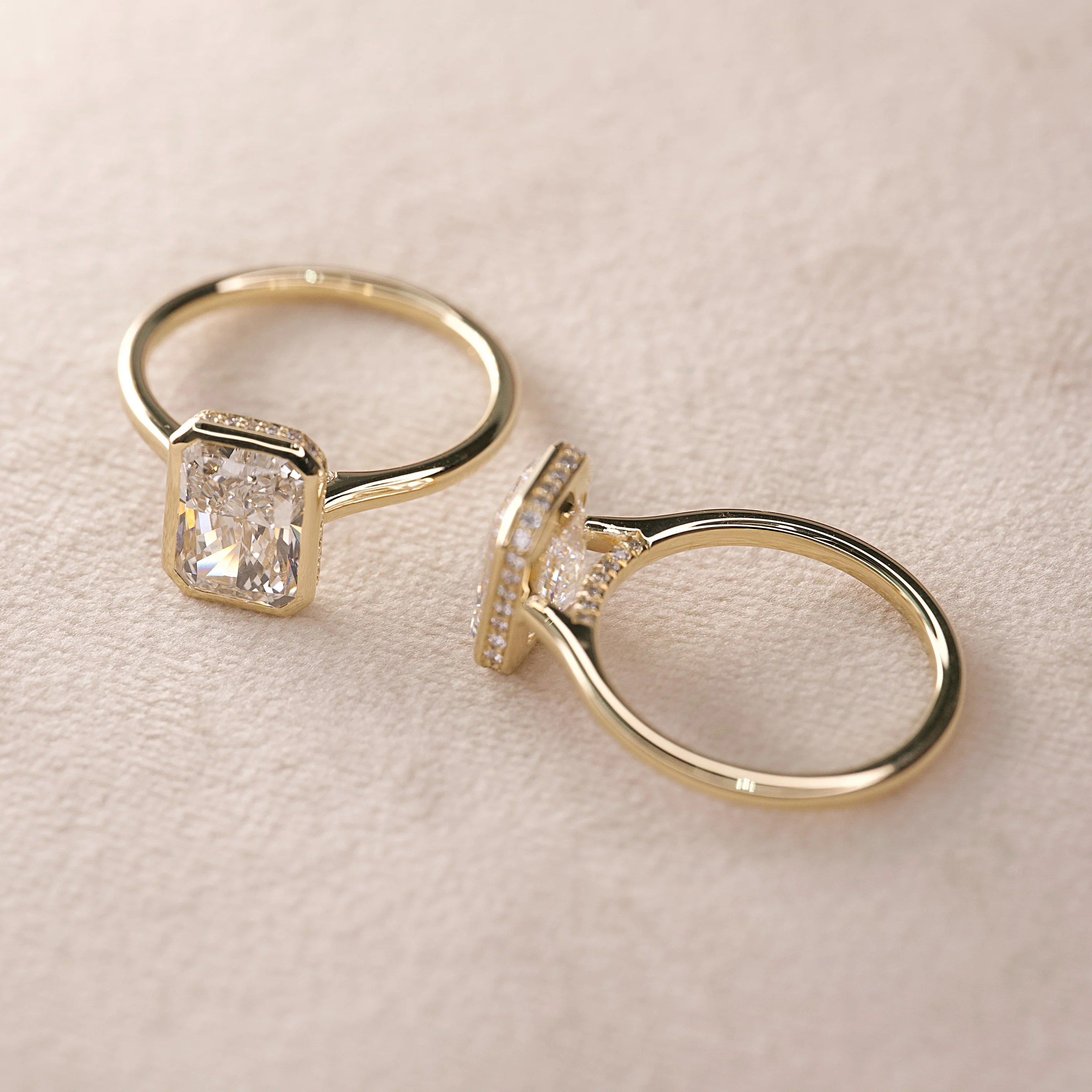 Explore Bezel Settings: Overview, Facts & Styling Advice