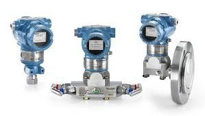Pressure Transmitter Guide: Overview, Basics & Key Insights