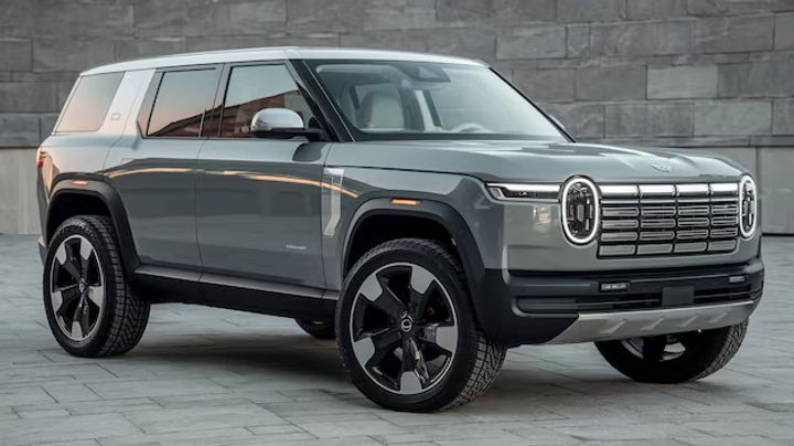 Guide to Choosing the Best SUV in 2025: Features, Reviews & Trends