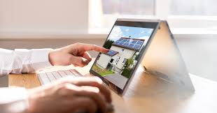 Guide To Choosing the Right Software for Real Estate and Roofing Management